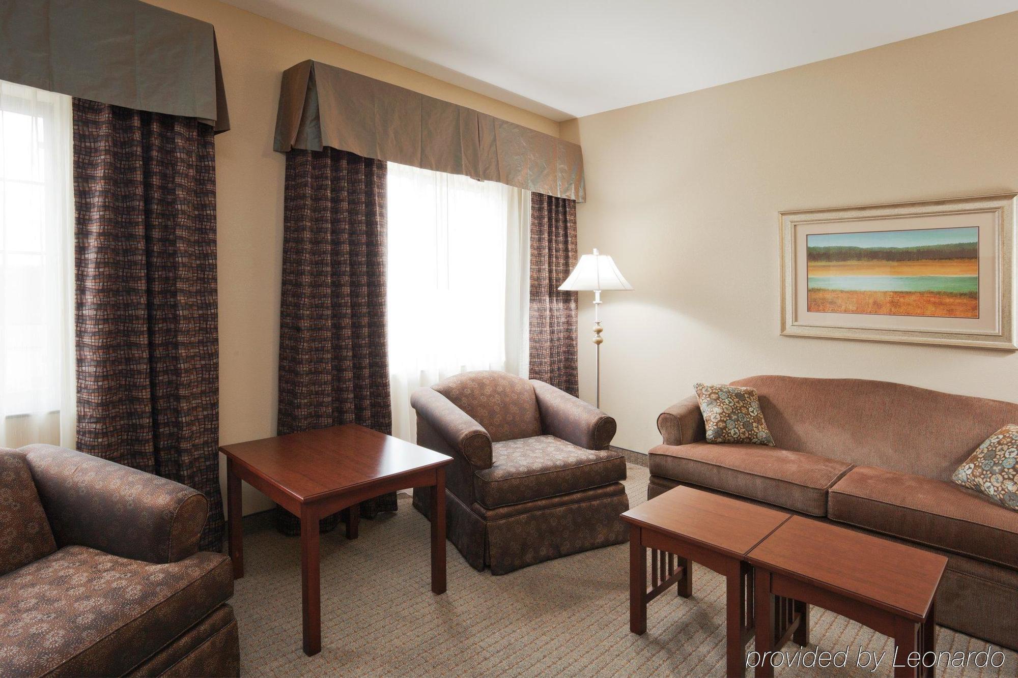 Westay Suites - Covington/Mandeville Oda fotoğraf